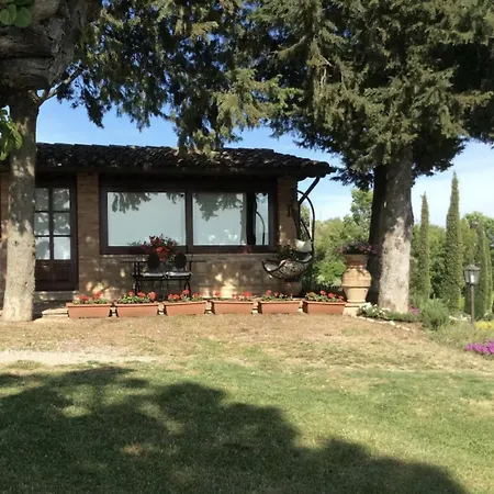 Casa vacanze La Bicocca - Apt. Il Leccio Castel Rigone
