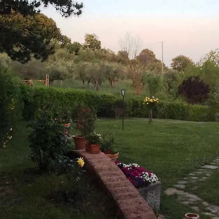 Casa vacanze La Bicocca - Apt. Il Leccio Castel Rigone
